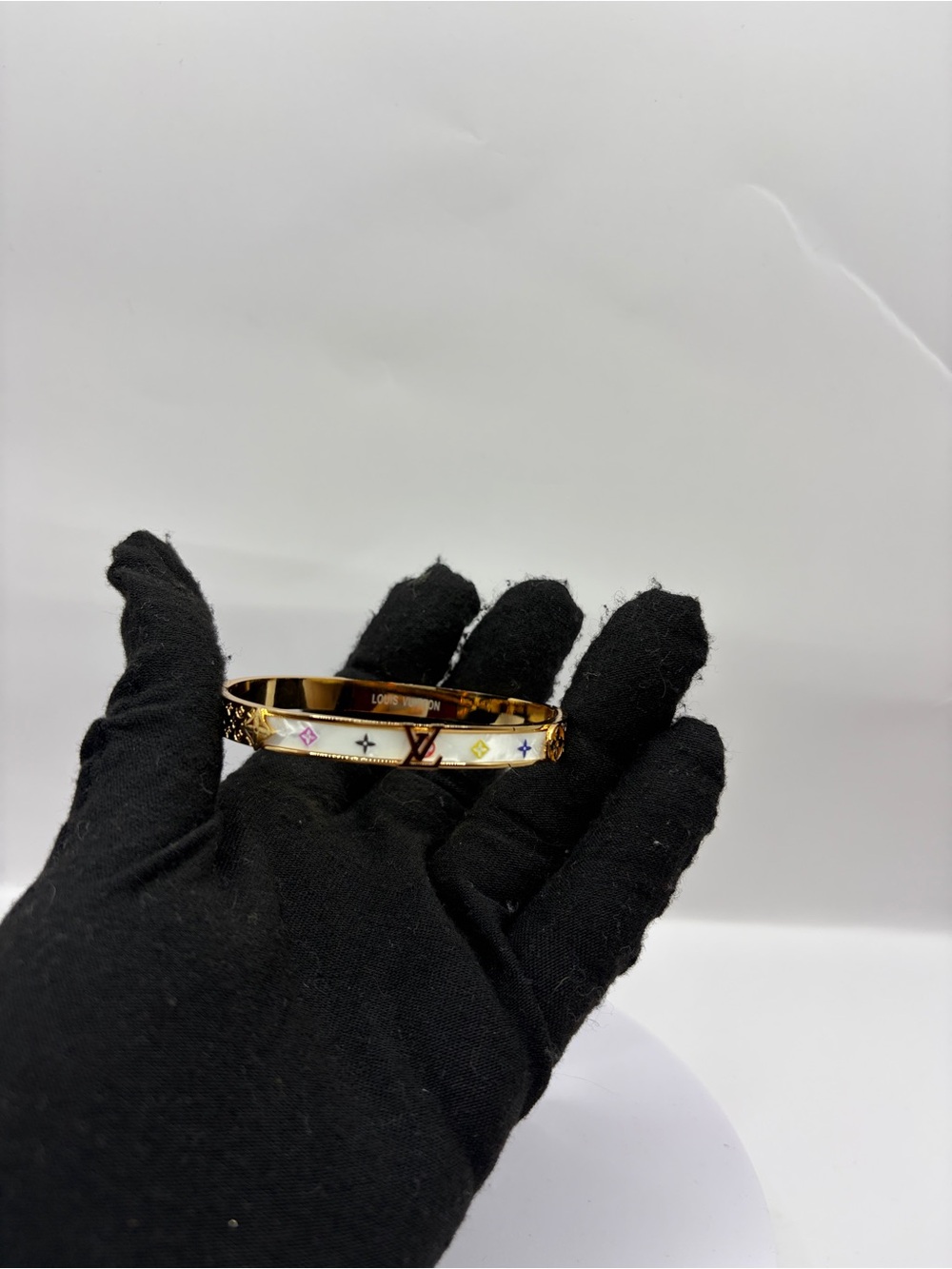 Fashion Logo Multicolor Monogram Enamel Bangle Bracelet - White & Gold